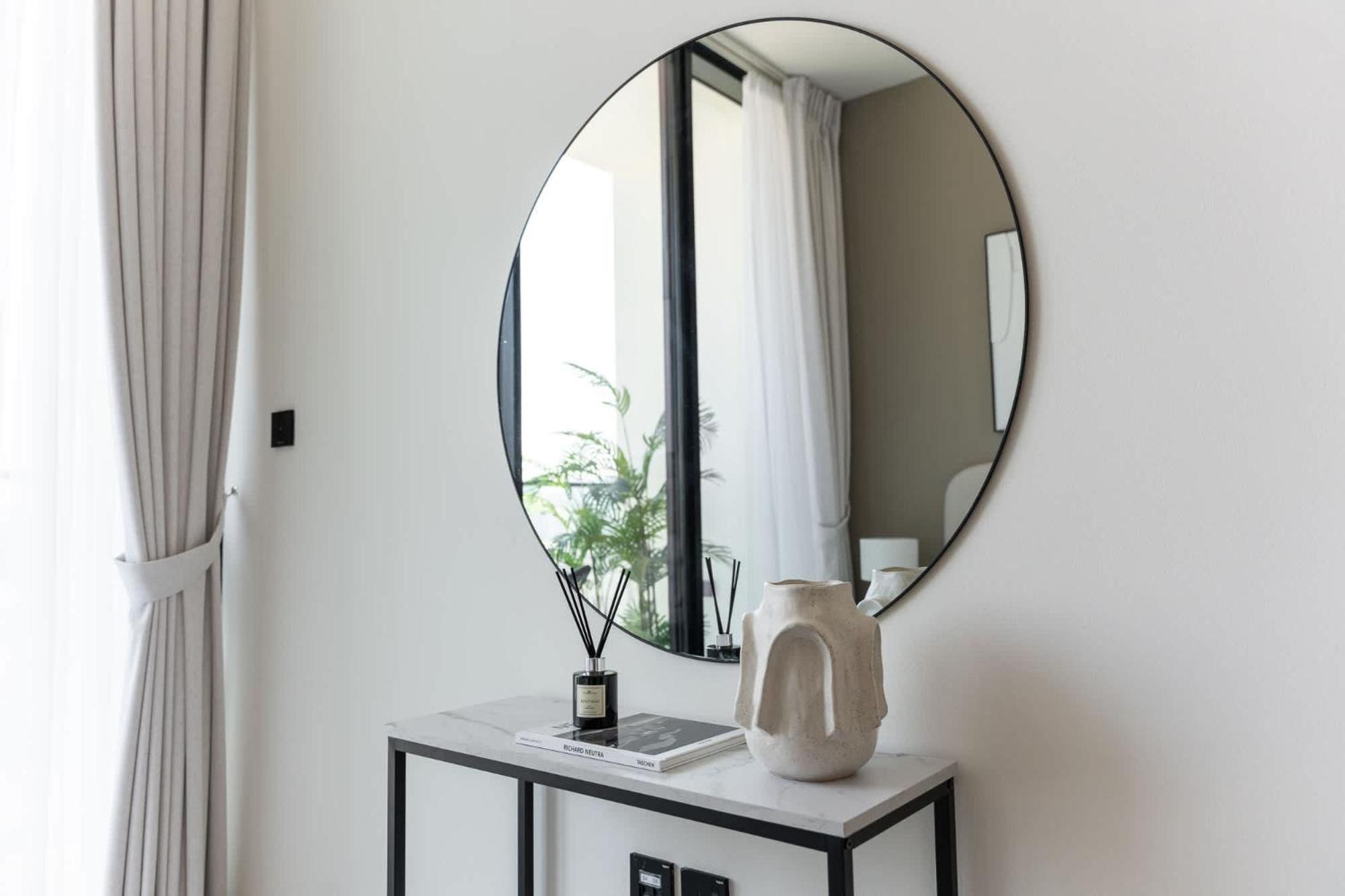 Apartment Stylish 1br In Binghatti Venus Jvc - Sleeps 4 *