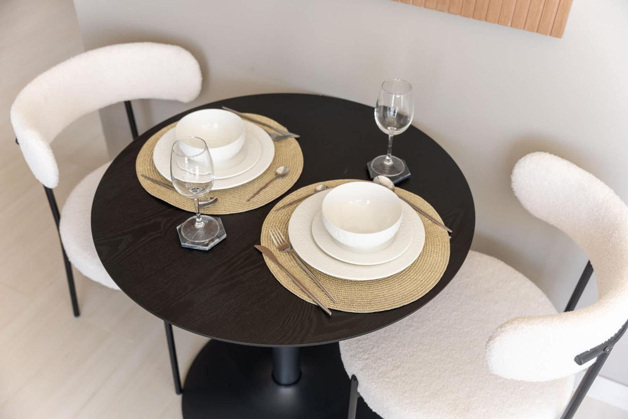Stylish 1br In Binghatti Venus Jvc - Sleeps 4