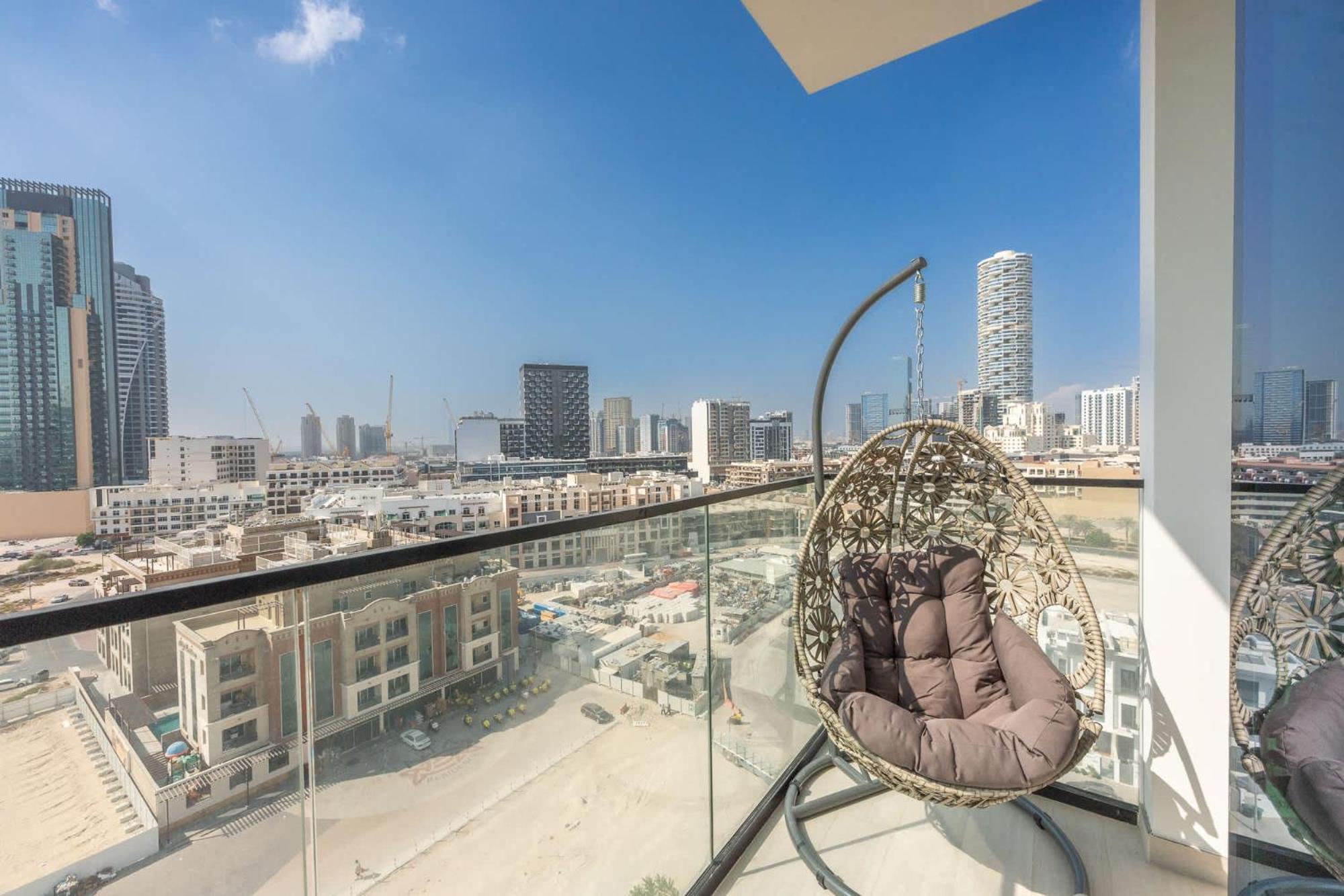 Stylish 1br In Binghatti Venus Jvc - Sleeps 4 *
